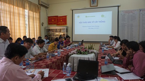 Hội thảo chia sẻ kinh nghiệm vận hành Bệnh viện cây trồng tại tỉnh Tiền Giang
